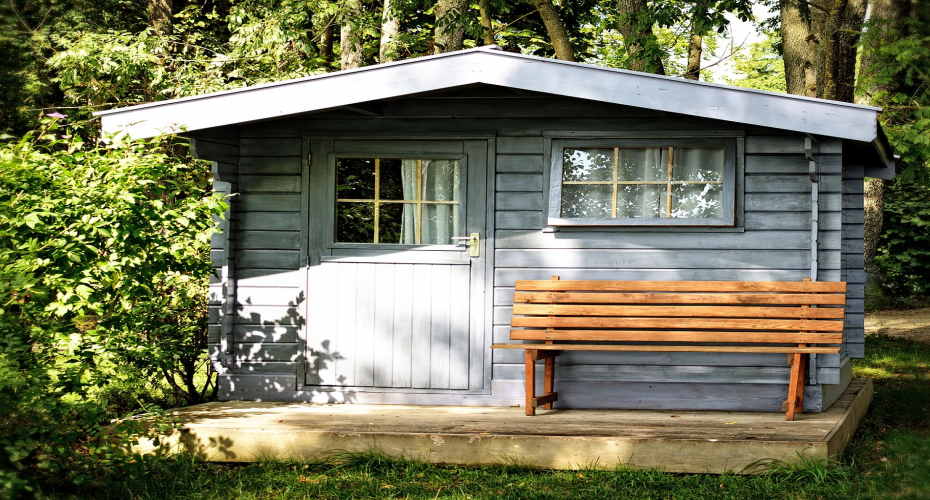 6 Reasons You Should Have A Garden Shed